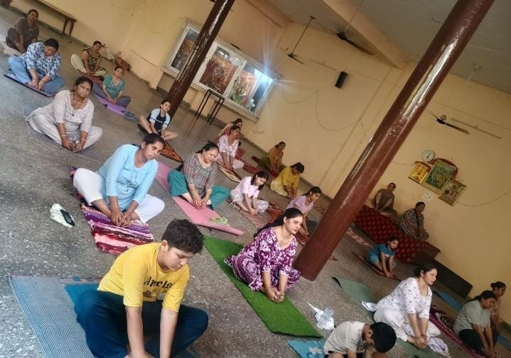 Free Yoga Training