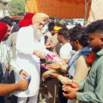 ਸਪੀਕਰ ਸੰਧਵਾਂ ਨੇ ਹਲਕੇ ਦੇ ਮਿਹਨਤਕਸ਼ ਕਿਰਤੀ ਲੋਕਾਂ ਨਾਲ ਮਨਾਈ ਦੀਵਾਲੀ