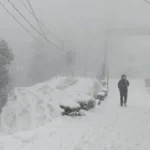 ਹਿਮਾਚਲ ’ਚ ਕੜਾਕੇ ਦੀ ਠੰਡ! ਤਾਪਮਾਨ ਮਨਫ਼ੀ ’ਚ, 4 ਨੈਸ਼ਨਲ ਹਾਈਵੇਅ ਸਮੇਤ 885 ਸੜਕਾਂ ਬੰਦ