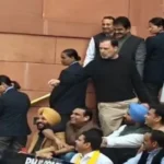 ‘ਗੱਦਾਰ ਦੋਸਤ’ Vs ‘ਦੇਸ਼ ਦਾ ਦੁਸ਼ਮਣ’ ਰਾਹੁਲ-ਬਿੱਟੂ ਟਕਰਾਅ ‘ਤੇ ਸੁਖਬੀਰ ਬਾਦਲ ਦਾ ਸਿਆਸੀ ਵਾਰ: ਕਿਹਾ ਦੋਵੇਂ ਸੱਚ ਬੋਲ ਰਹੇ ਹਨ