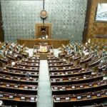 ਬਜਟ ਸੈਸ਼ਨ ਦੇ ਨੌਵੇਂ ਦਿਨ ਸੰਸਦ ਗਰਮਾਈ, ਲੋਕ ਸਭਾ ’ਚ ਜ਼ਬਰਦਸਤ ਹੰਗਾਮਾ: ਓਮ ਬਿਰਲਾ ਖ਼ਿਲਾਫ਼ ਅਵਿਸ਼ਵਾਸ ਮਤੇ ਦੀ ਤਿਆਰੀ!