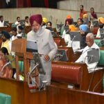 ਵਿਧਾਨ ਸਭਾ ਦਾ ਤੀਜਾ ਦਿਨ ਹੰਗਾਮੇਦਾਰ: ਬਜਟ ਨੂੰ ਲੈ ਕੇ ਸਰਕਾਰ-ਵਿਰੋਧੀ ਧਿਰ ਆਮਨੇ-ਸਾਮਨੇ