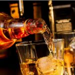 ਵਿਸਕੀ ਦਾ ਪਹਿਲਾ ਘੁੱਟ ਹੀ ਸਰੀਰ ‘ਤੇ ਕਰਦਾ ਹੈ ਅਸਰ: 15 ਮਿੰਟਾਂ ਵਿੱਚ ਦਿਮਾਗ ਤੋਂ ਜਿਗਰ ਤੱਕ ਬਦਲਾਅ ਸ਼ੁਰੂ, ਜਾਣੋ ਪੂਰਾ ਸਾਇੰਸ
