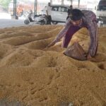 ਆੜ੍ਹਤੀਆਂ ਦੀ ਹੜਤਾਲ ਸਮਾਪਤ, ਮੰਡੀਆਂ ਵਿੱਚ ਵਾਪਸੀ ਨਾਲ ਕਣਕ ਦੀ ਖਰੀਦ ਫਿਰ ਤੋਂ ਸ਼ੁਰੂ