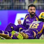 IPL ਜ਼ਰੂਰੀ ਜਾਂ ਟੀਮ ਇੰਡੀਆ…? ਪੈਰ ਵਿੱਚ ਫਰੈਕਚਰ ਦੇ ਬਾਵਜੂਦ KKR ਲਈ ਖੇਡ ਰਹੇ ਵਰੁਣ ਚੱਕਰਵਰਤੀ