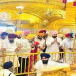 ਪੰਜਾਬ ਕਾਂਗਰਸ ਪ੍ਰਧਾਨ ਪਰਗਟ ਸਿੰਘ ਤੇ ਸਚਿਨ ਪਾਇਲਟ ਨੇ ਸ੍ਰੀ ਹਰਿਮੰਦਰ ਸਾਹਿਬ ਟੇਕਿਆ ਮੱਥਾ, ਢੋਲ-ਨਗਾੜਿਆਂ ਨਾਲ ਹੋਇਆ ਸਵਾਗਤ