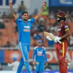 IND vs WI ਮੈਚ ‘ਤੇ ਕਾਲਾਬਾਜ਼ਾਰੀ ਦਾ ਪਰਦਾਫਾਸ਼ : ਹੈਦਰਾਬਾਦ ‘ਚ ਮੁਫ਼ਤ ਪਾਸ 6,000 ਰੁਪਏ ਤੱਕ ਵੇਚਣ ਵਾਲੇ 4 ਕਾਬੂ