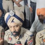 ਮਾਨਸਾ ਤਣਾਅ ਮਾਮਲਾ: ਖੋਖੇ ਨੂੰ ਸਾੜਨ ਤੇ ਭੜਕਾਊ ਵੀਡੀਓ ਵਾਇਰਲ ਕਰਨ ਵਾਲਿਆਂ ‘ਤੇ ਪੁਲਿਸ ਦੀ ਸਖ਼ਤ ਕਾਰਵਾਈ, ਦੋ ਕੇਸ ਦਰਜ